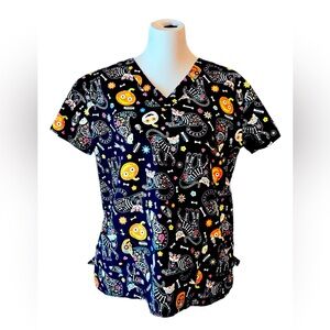 Serene Uniforms Halloween Medical Scrub Top M